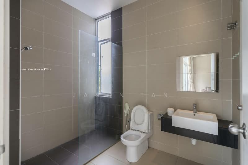 Rumah Berkembar untuk Dijual di Setia Eco Park (Setia Alam) - Jason Tan - Bathroom - PropertyGuru.com.my