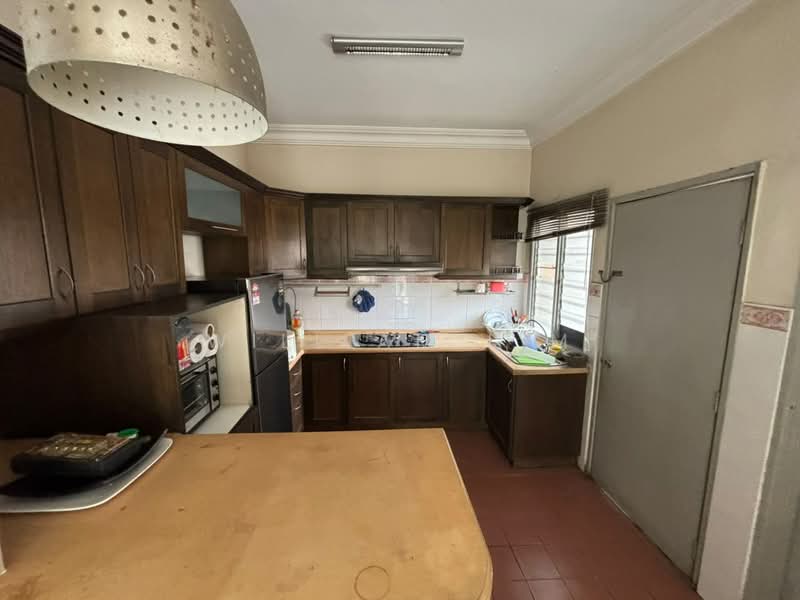 2-storey Terraced House for Sale in Saujana Utama 1 (Ijok) - William Lim - Kitchen - PropertyGuru.com.my