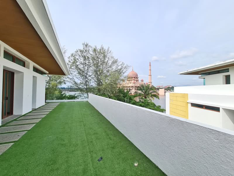 Rumah Berkembar untuk Dijual di Presint 8 (Putrajaya) - Azizah Hasan - PropertyGuru.com.my