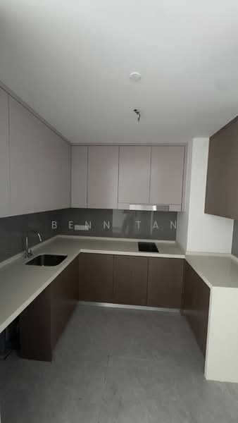 Service Residence for Sale at Agile Bukit Bintang - Benn Tan - Kitchen - PropertyGuru.com.my