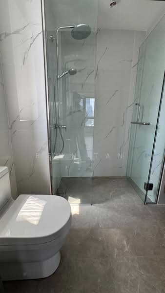 Service Residence for Sale at Agile Bukit Bintang - Benn Tan - Bathroom - PropertyGuru.com.my