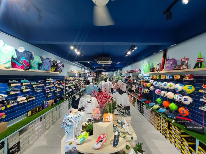 Kedai untuk Disewa di Rawang (Selangor) - Katherine Leong - Interior - PropertyGuru.com.my