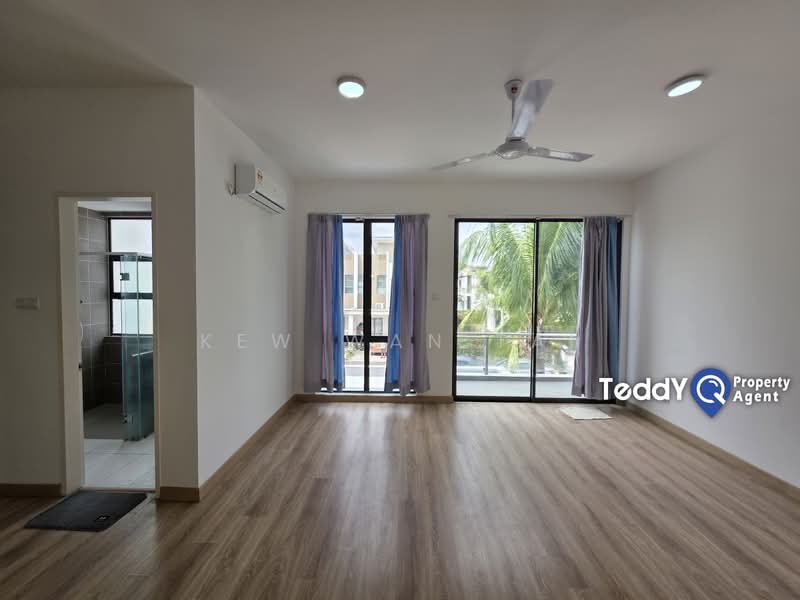 Semi-Detached House for Rent in Diamond City (Semenyih) - Kew Wan Tai - Living Room - PropertyGuru.com.my