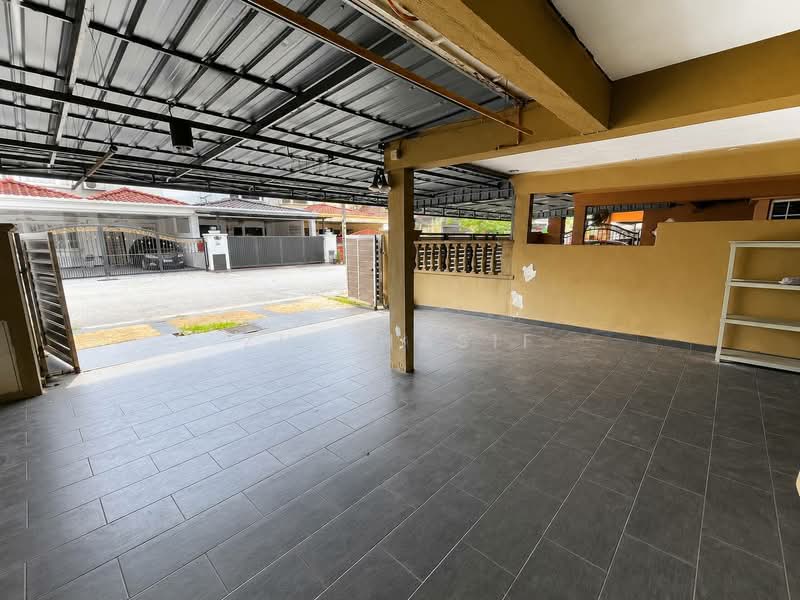2-storey Terraced House for Sale in Taman Gombak Ria (Batu Caves) - Zul Hasif - PropertyGuru.com.my