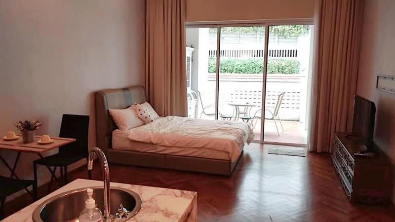 Servis Apartment untuk Dijual di Straits Quay (The Suites at Waterside) - Kerz Lee - Bedroom - PropertyGuru.com.my