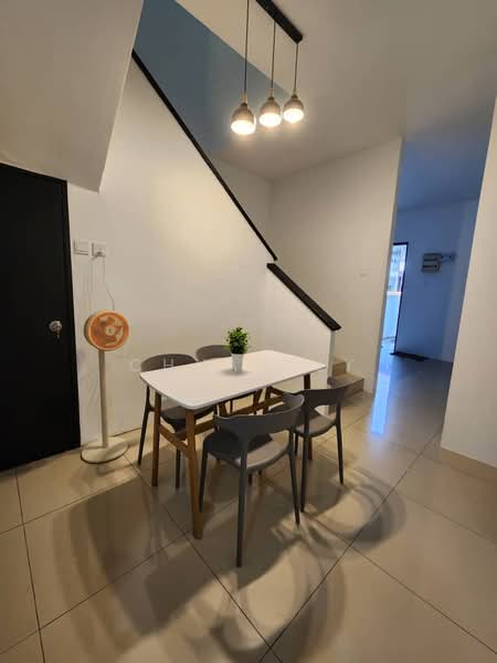 Rumah Berkembar untuk Disewa di Taman Tambun Permai (Simpang Ampat) - Chuah Jy - Dining Room - PropertyGuru.com.my