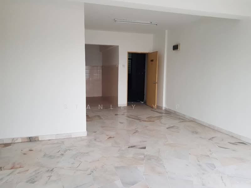Apartment for Sale at Vista Lavender - Stanley Yap - Living Room - PropertyGuru.com.my