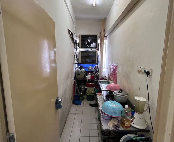 Condominium for Sale at Plaza Menjalara - JC Tay - Kitchen - PropertyGuru.com.my