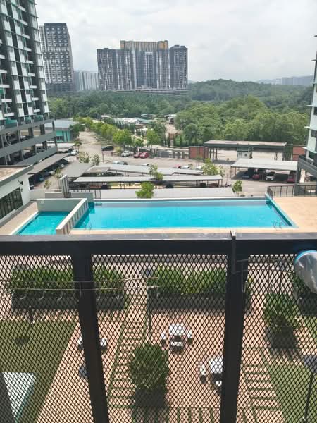 Kondominium untuk Disewa di Residensi Zamrud - Jasper Tan - Pool - PropertyGuru.com.my