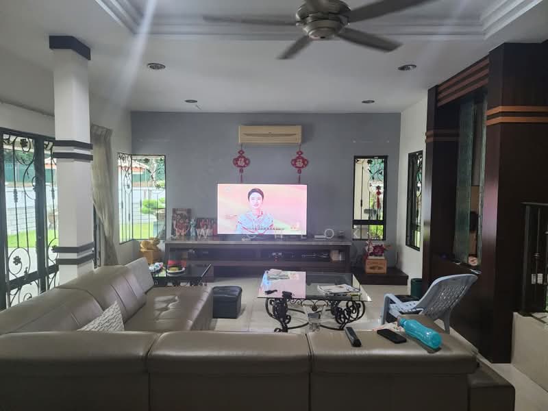 Semi-Detached House for Sale in Seksyen 4 (Kota Damansara) - JW Cheok - Living Room - PropertyGuru.com.my
