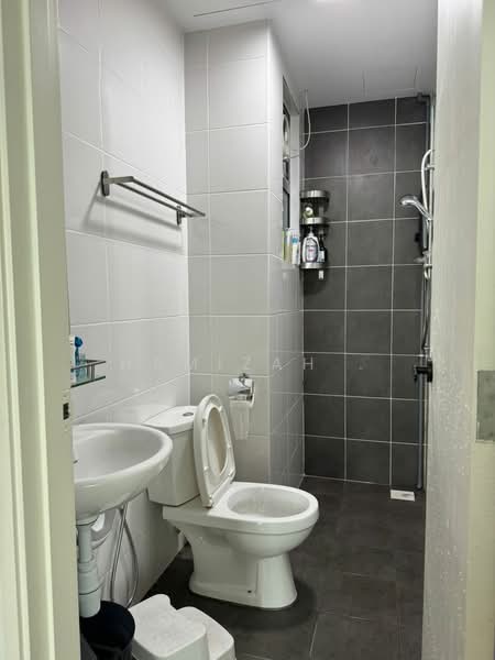 Service Residence for Rent at The Zizz @ Damansara North - Hamizah . - PropertyGuru.com.my