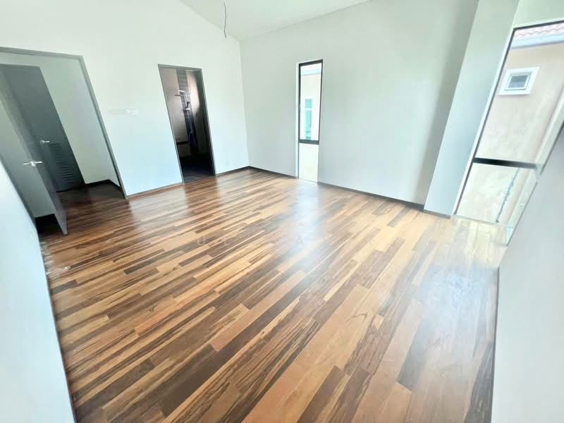 Bungalow for Sale in Taman Universiti (Bangi) - Zul Hasif - PropertyGuru.com.my