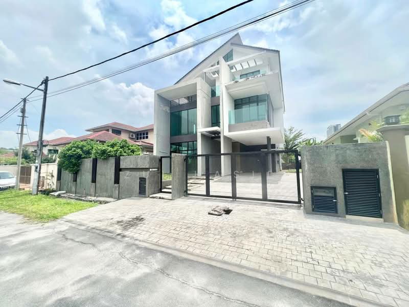 Bungalow for Sale in Taman Universiti (Bangi) - Zul Hasif - PropertyGuru.com.my