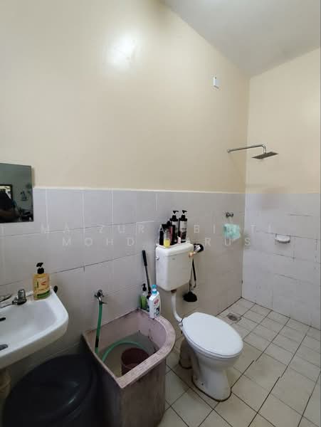 Bungalow for Sale in Mahkota Hills (Lenggeng) - Maizura binti Mohd Darus - Bathroom - PropertyGuru.com.my