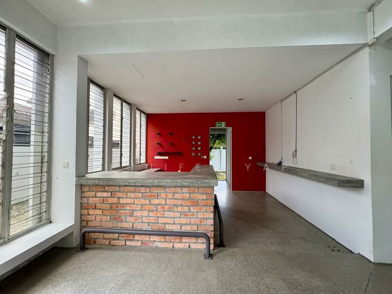 Commercial Bungalow for Rent in Seksyen 1 (Petaling Jaya) - Jennifer Yap - Kitchen/pantry - PropertyGuru.com.my