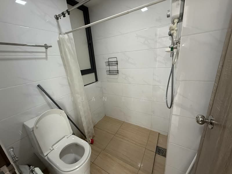 Service Residence for Rent at Country Garden Central Park - Chuan Liang - Bathroom - PropertyGuru.com.my