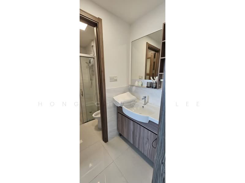 Pangsapuri untuk Disewa di Starview Bay @ Forest City - Hong Charng Lee - Bathroom - PropertyGuru.com.my