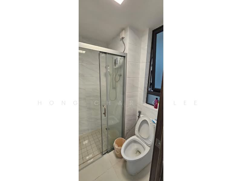 Pangsapuri untuk Disewa di Starview Bay @ Forest City - Hong Charng Lee - Bathroom - PropertyGuru.com.my