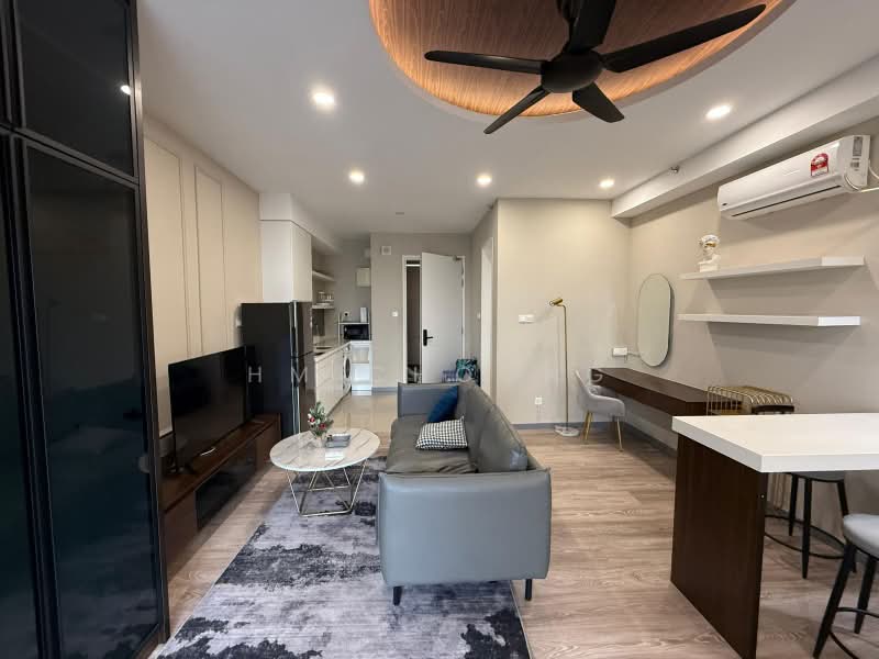 Servis Apartment untuk Disewa di Southlink - HM Choong - Living Room - PropertyGuru.com.my