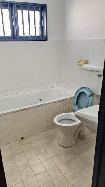 2-storey Terraced House for Rent in Taman Cheras Mas (Cheras) - Ivan Tan - Bathroom - PropertyGuru.com.my