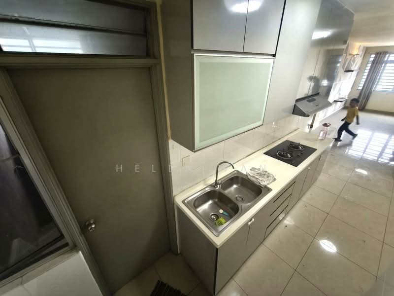 Kondominium untuk Dijual di 228 Kondominium - Helen Wan - Kitchen - PropertyGuru.com.my