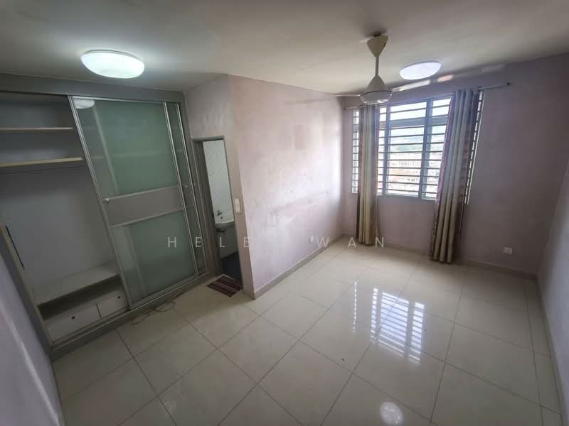 Kondominium untuk Dijual di 228 Kondominium - Helen Wan - Bedroom - PropertyGuru.com.my