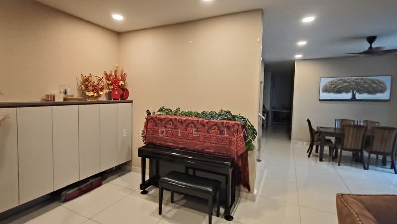 Cluster House for Sale in Taman Mutiara Mas (Skudai) - Eddie Lai - PropertyGuru.com.my