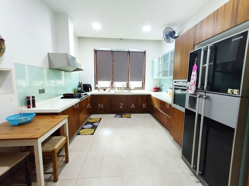 Bungalow for Sale in Ampang Jaya (Ampang) - AZMAN ZAKARIA - Kitchen - PropertyGuru.com.my
