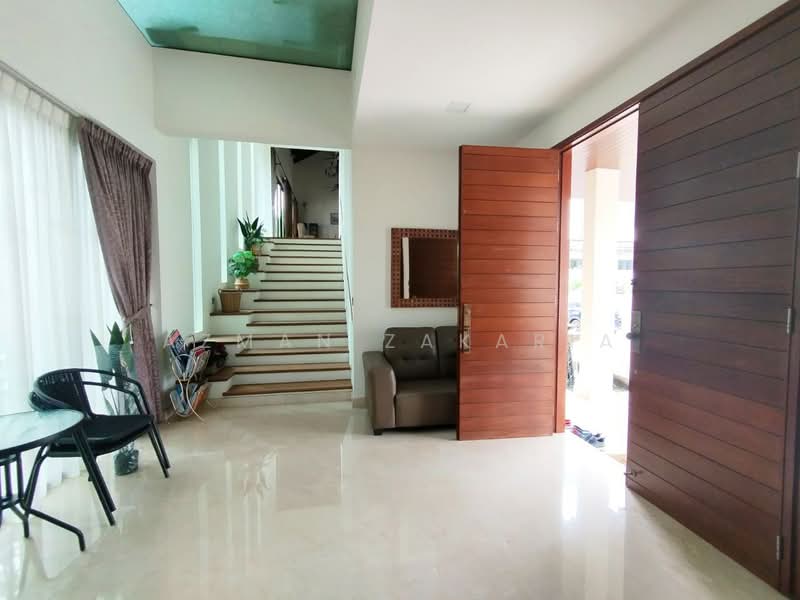 Bungalow for Sale in Ampang Jaya (Ampang) - AZMAN ZAKARIA - Entrance - PropertyGuru.com.my