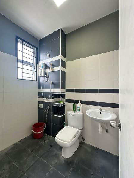 2-storey Terraced House for Sale in Bukit Indah (Iskandar Puteri (Nusajaya)) - Fion Lim - Bathroom - PropertyGuru.com.my