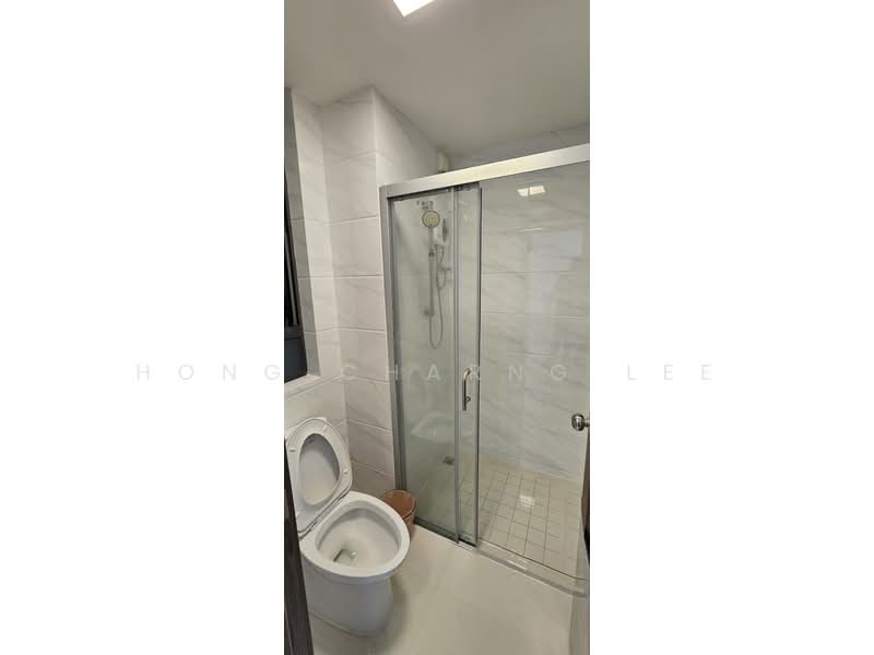 Pangsapuri untuk Disewa di Starview Bay @ Forest City - Hong Charng Lee - Bathroom - PropertyGuru.com.my