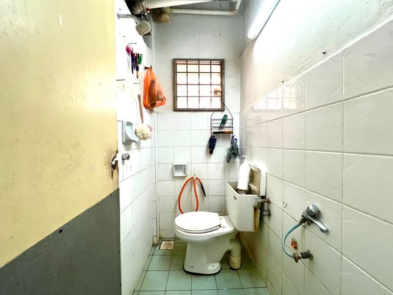 Pangsapuri untuk Dijual di Pangsapuri Orkid - Rashdan Rashid - PropertyGuru.com.my