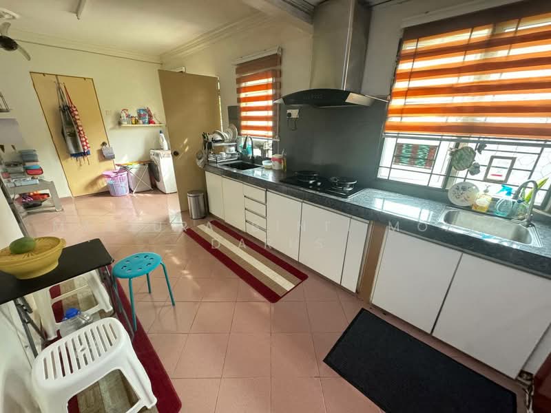 Rumah Teres untuk Dijual di Kajang (Selangor) - Maizura binti Mohd Darus - Kitchen - PropertyGuru.com.my
