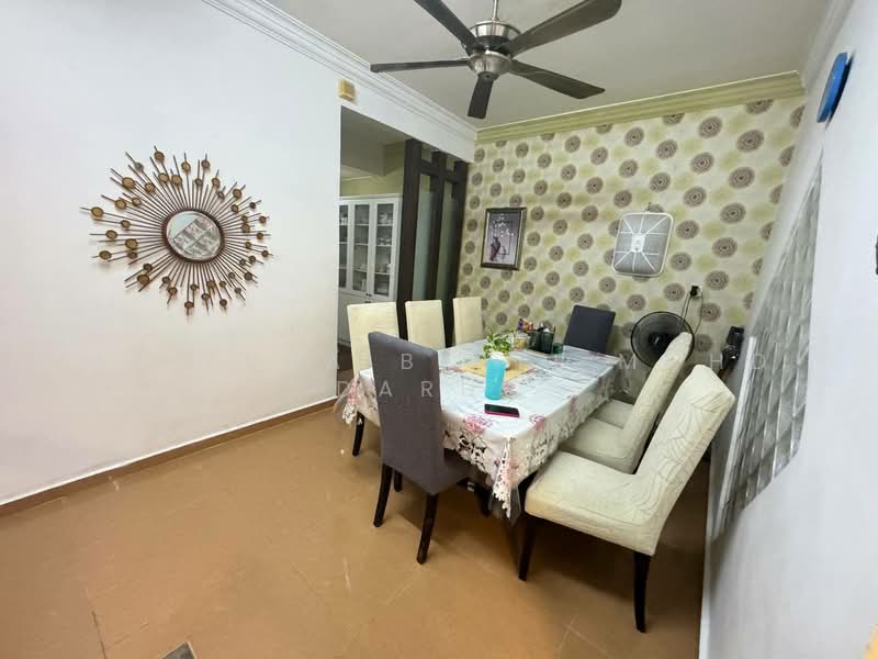 Rumah Teres untuk Dijual di Kajang (Selangor) - Maizura binti Mohd Darus - Dining Room - PropertyGuru.com.my