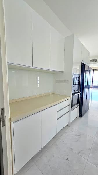 Kondominium untuk Dijual di Setia V Residences - Sharon Wong - Kitchen - PropertyGuru.com.my