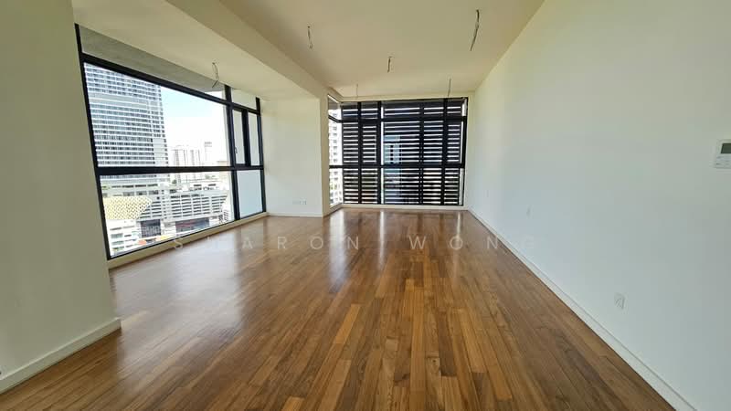 Kondominium untuk Dijual di Setia V Residences - Sharon Wong - Living Room - PropertyGuru.com.my