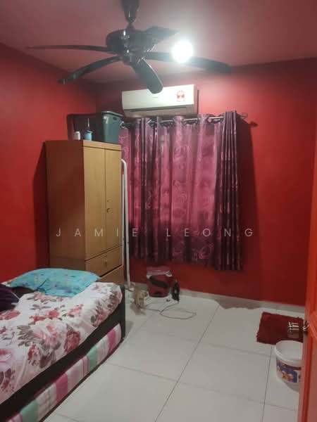 2-storey Terraced House for Sale in Damansara Kim (Petaling Jaya) - Jamie Leong - Bedroom - PropertyGuru.com.my