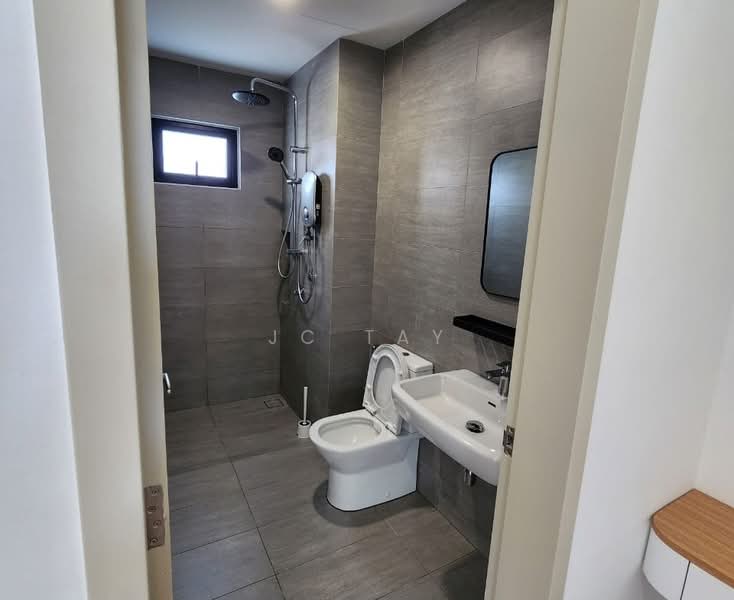 Servis Apartment untuk Disewa di Residensi Ava @ Kiara Bay - JC Tay - Bathroom - PropertyGuru.com.my