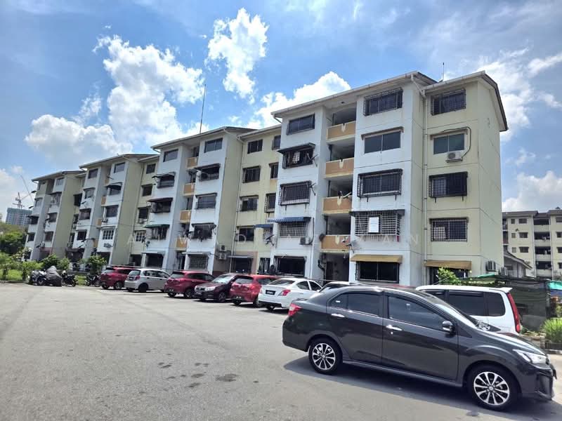 Flat for Sale at PKNS Flat Seksyen 1 - Ajwad Azizan - PropertyGuru.com.my