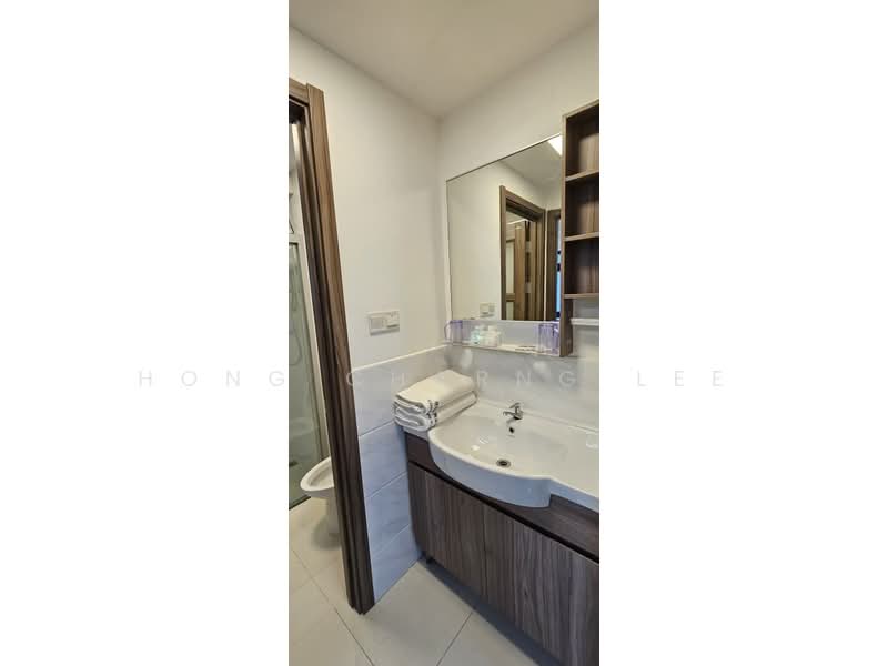 Pangsapuri untuk Disewa di Starview Bay @ Forest City - Hong Charng Lee - Bathroom - PropertyGuru.com.my