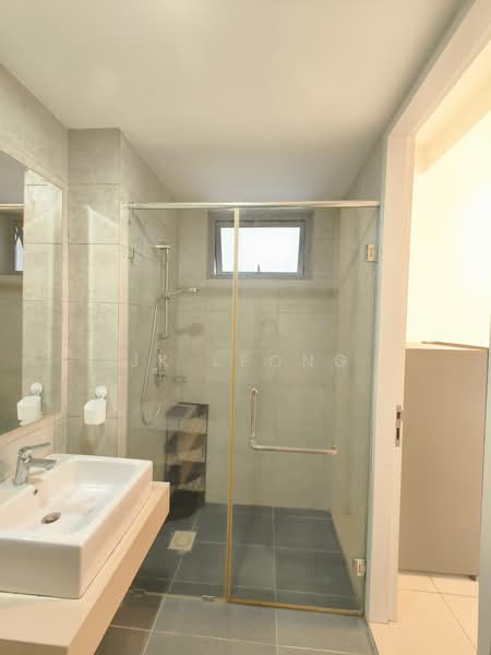 Servis Apartment untuk Dijual di Cascades Residency - JK Leong - Bathroom - PropertyGuru.com.my
