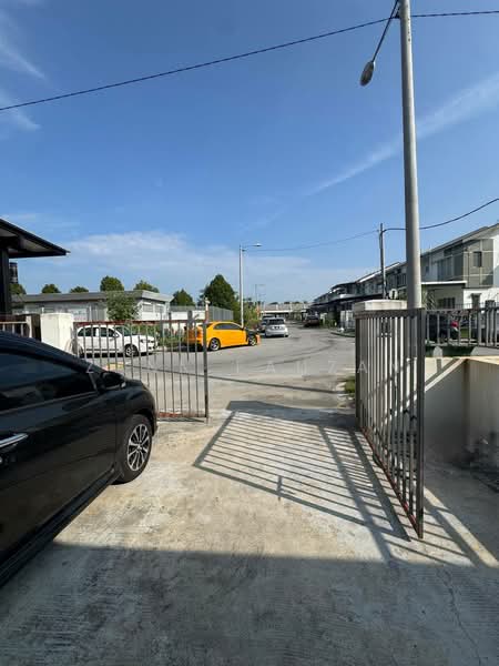 Rumah Teres 2-Tingkat untuk Dijual di Rawang (Selangor) - Zann Fauzan - Exterior - PropertyGuru.com.my