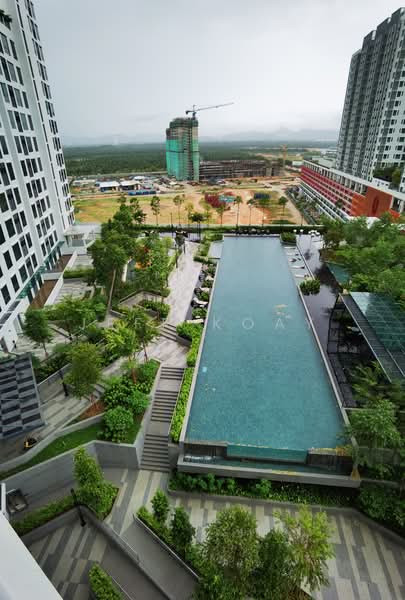Kondominium untuk Disewa di Suasana @ Utropolis - Jeff Koay - Pool - PropertyGuru.com.my