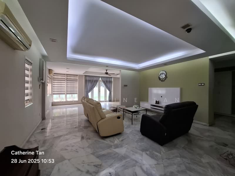 Rumah Teres 2 Tingkat untuk Dijual di Putra Heights (Subang Jaya) - Catherine Tan - Living Room - PropertyGuru.com.my