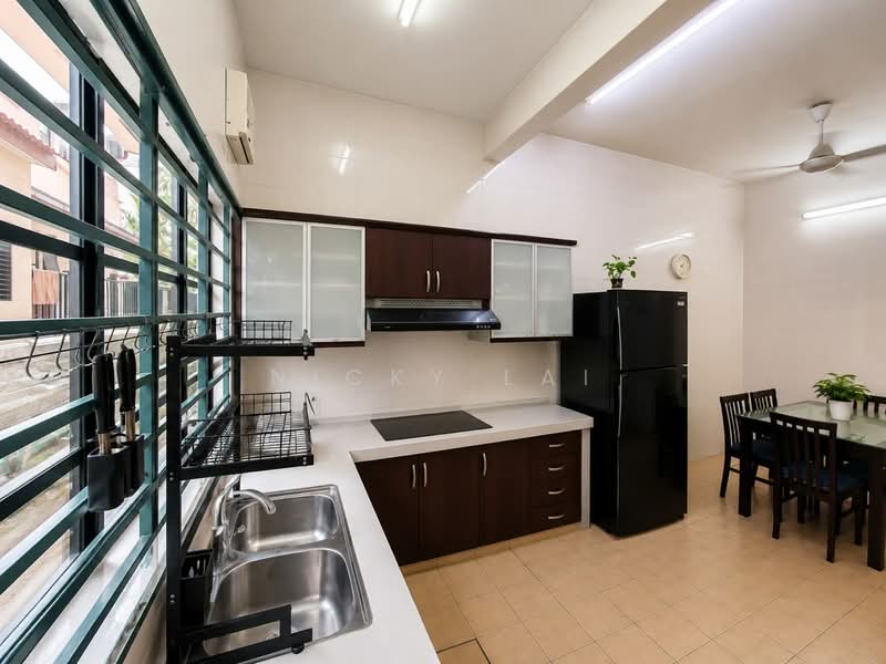 2-storey Terraced House for Sale in Bukit Jelutong (Shah Alam) - Nicky Lai - Kitchen - PropertyGuru.com.my