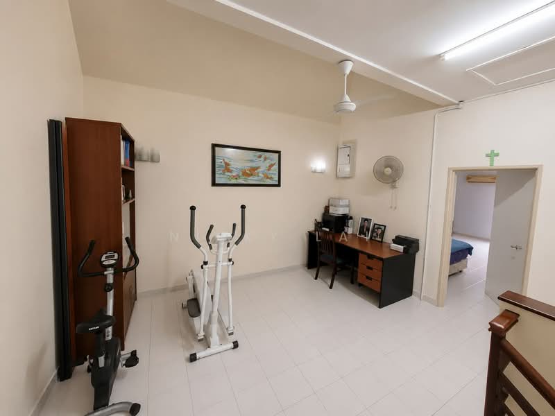 2-storey Terraced House for Sale in Bukit Jelutong (Shah Alam) - Nicky Lai - Study - PropertyGuru.com.my