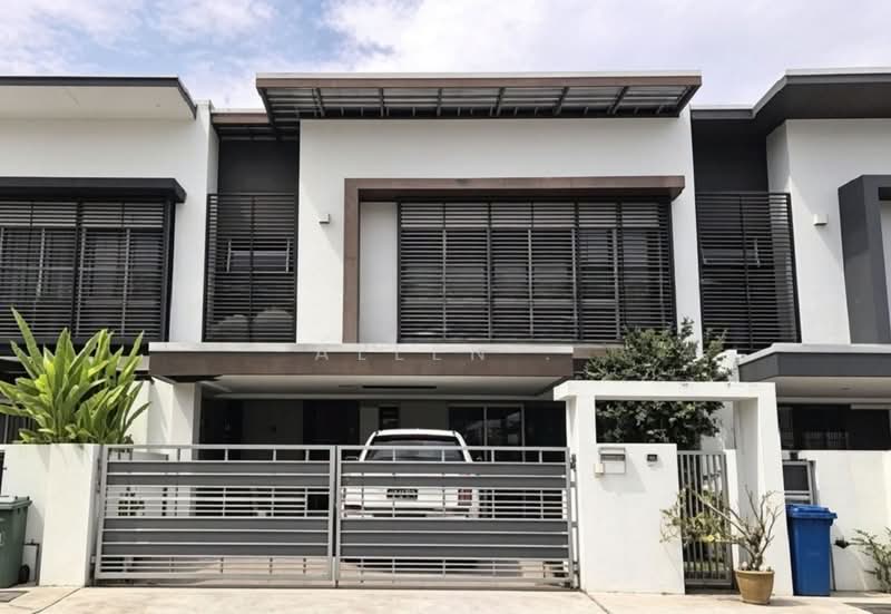 Rumah Teres 2-Tingkat untuk Dijual di Shah Alam (Selangor) - Allen . - Exterior - PropertyGuru.com.my