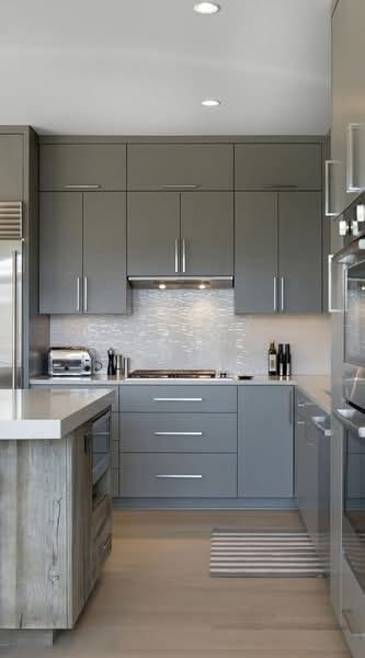 Servis Apartment untuk Disewa di Edelweiss @ Tropicana Gardens - Archie Chin - Kitchen - PropertyGuru.com.my