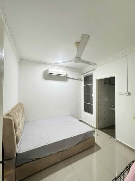 Rumah Teres untuk Dijual di Laman Rimbunan (Kepong) - Michelle Ng - Bedroom - PropertyGuru.com.my