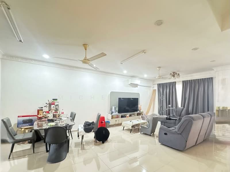 Rumah Teres untuk Dijual di Laman Rimbunan (Kepong) - Michelle Ng - Living Room - PropertyGuru.com.my